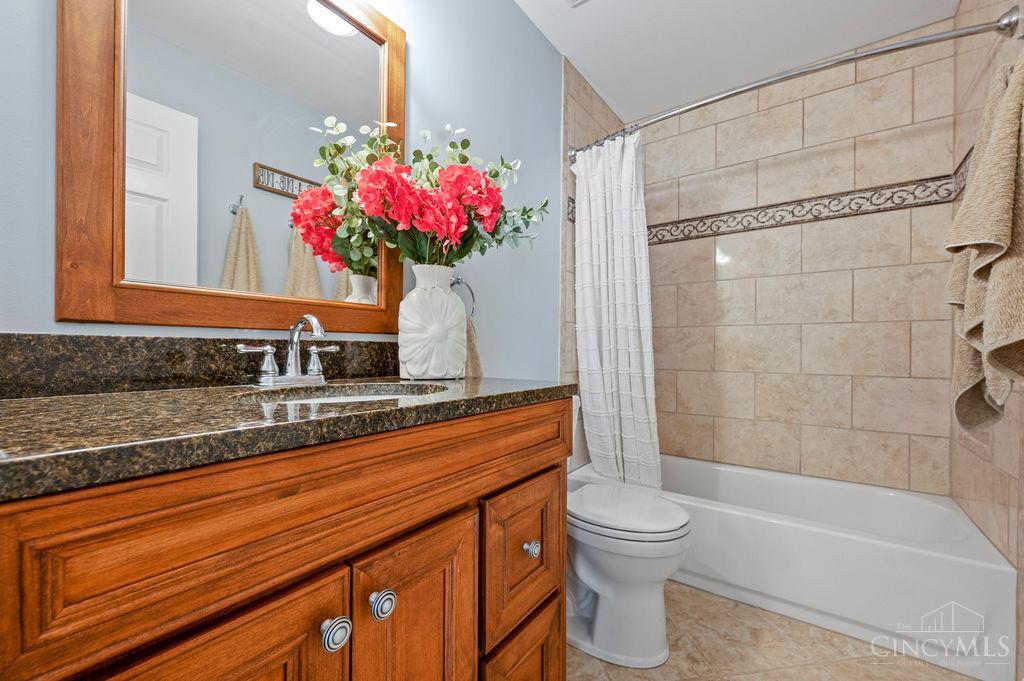 7844 Woodglen Drive, West Chester, Ohio image 37