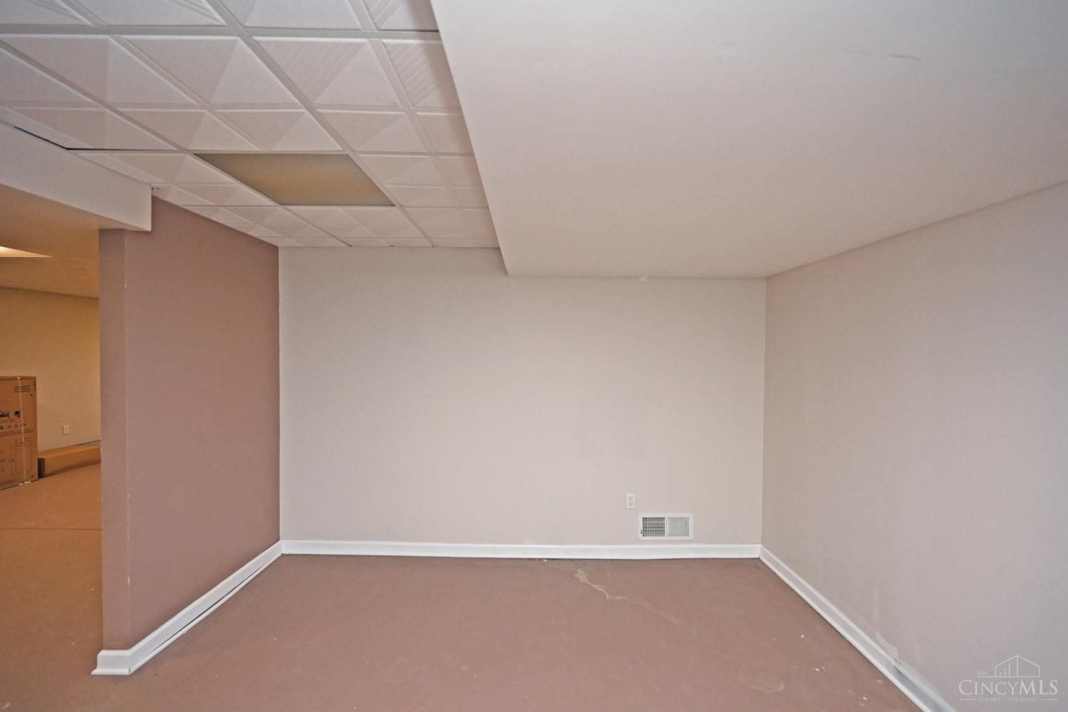 111 Prevalent Drive, Oxford, Ohio image 30