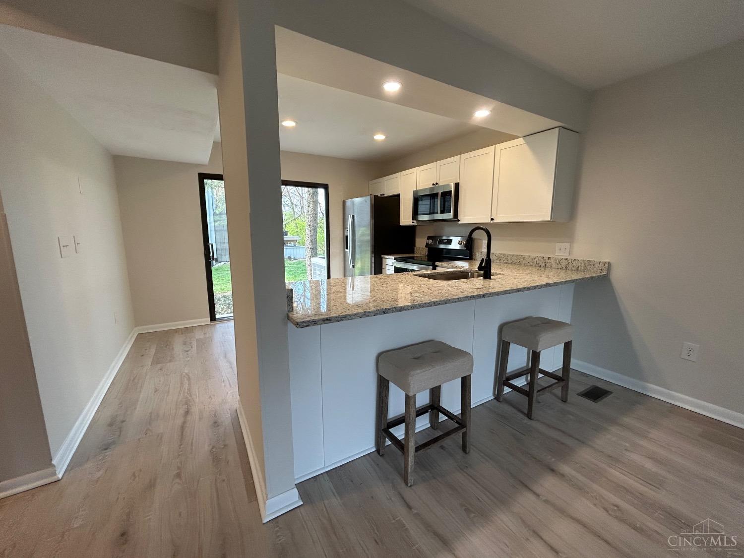 9963 Timbers Drive, Blue Ash, Ohio image 3