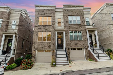 Photo of 541 Ringgold Street, Cincinnati, OH 45202 (MLS # 1861341)