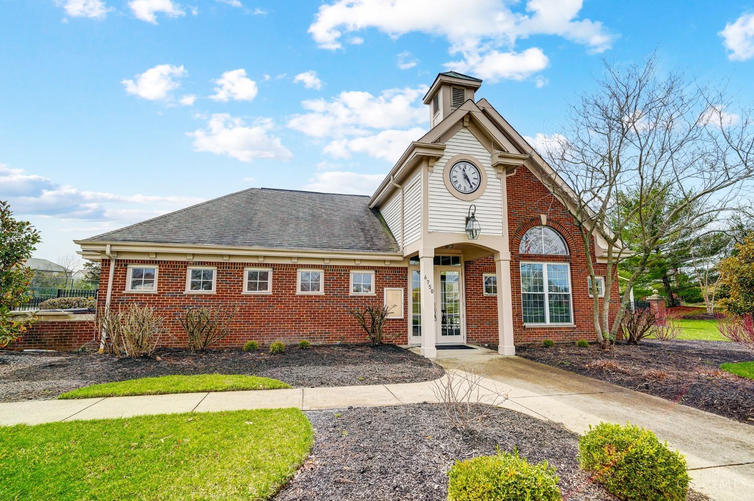 4076 East Village Drive, Mason, Ohio image 31
