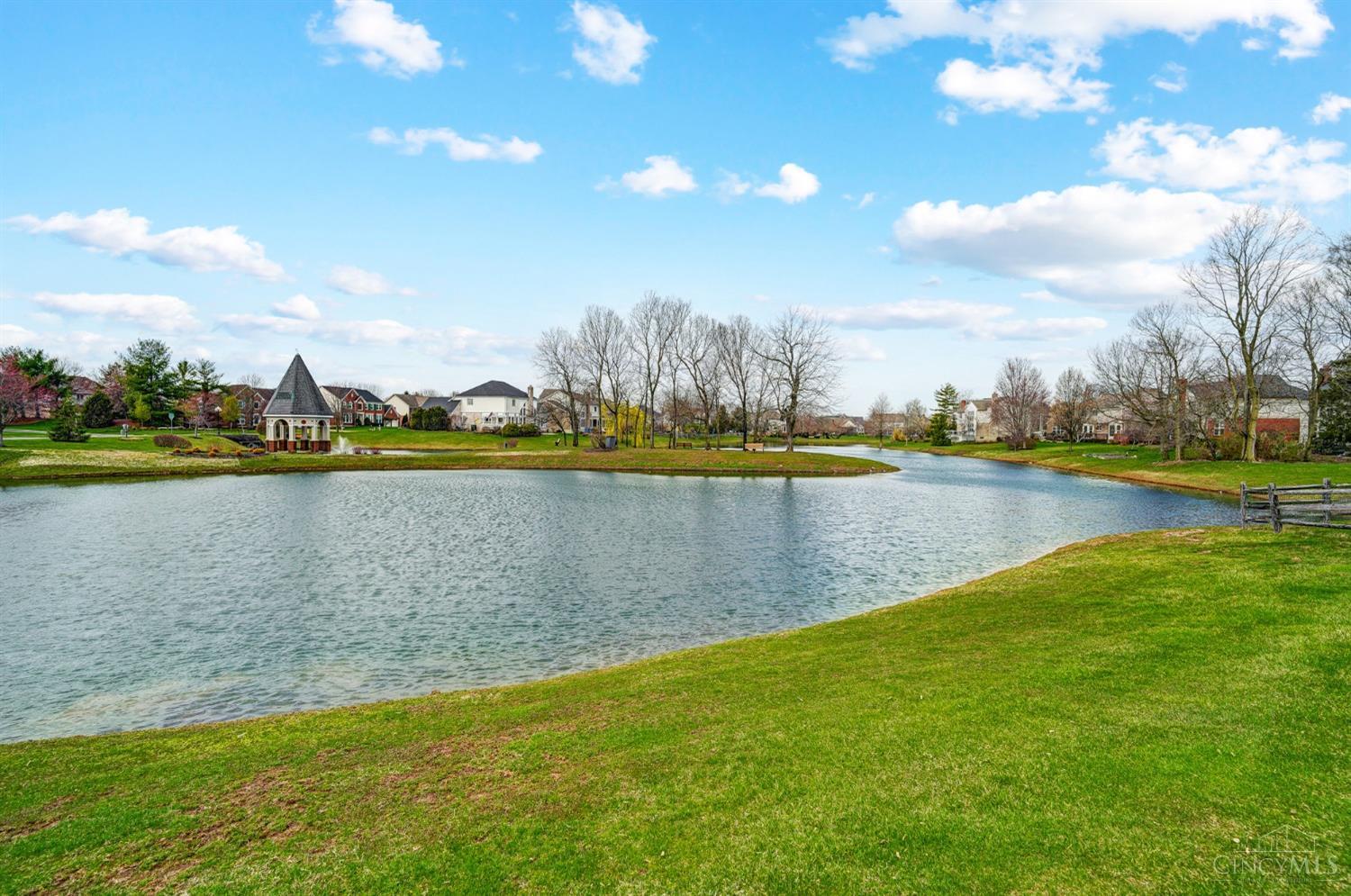4076 East Village Drive, Mason, Ohio image 42
