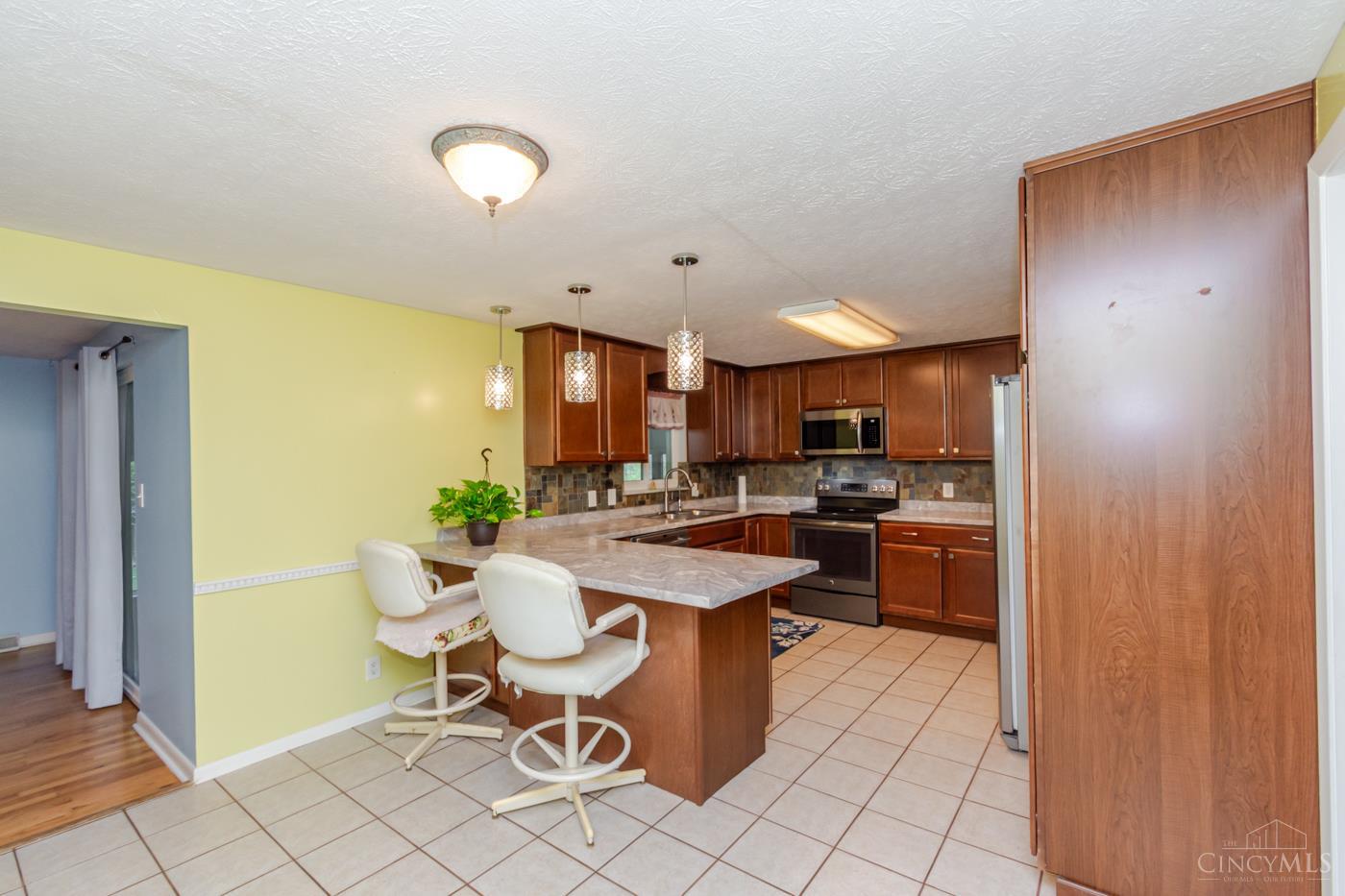 1014 Blossom Heath Road