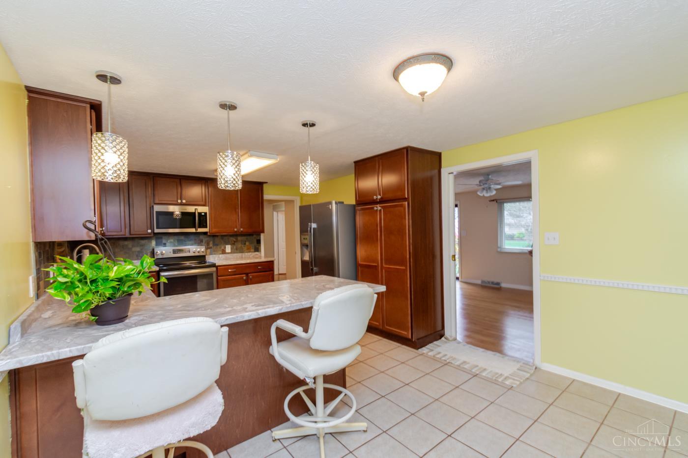 1014 Blossom Heath Road