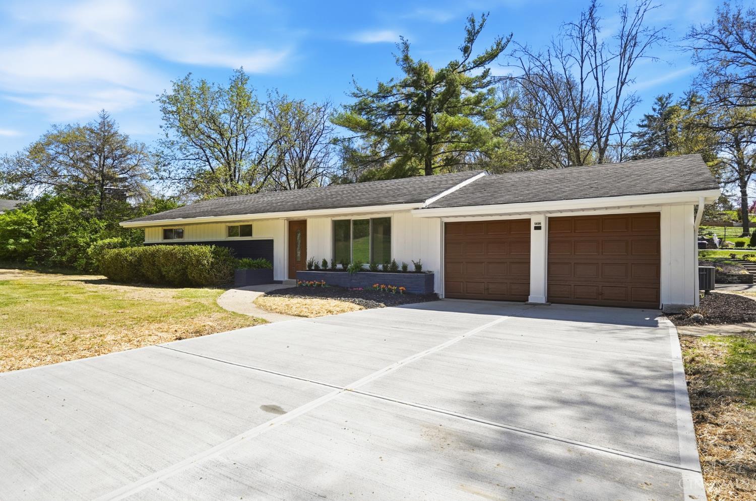 5695 Antoninus Drive