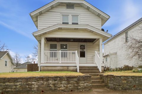 Photo of 918 Cleveland Avenue, Hamilton, OH 45013 (MLS # 1869163)