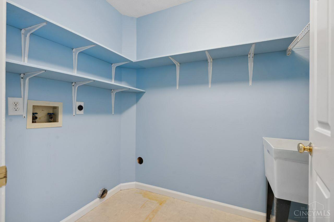 5 Artesian Court, Springboro, Ohio image 44