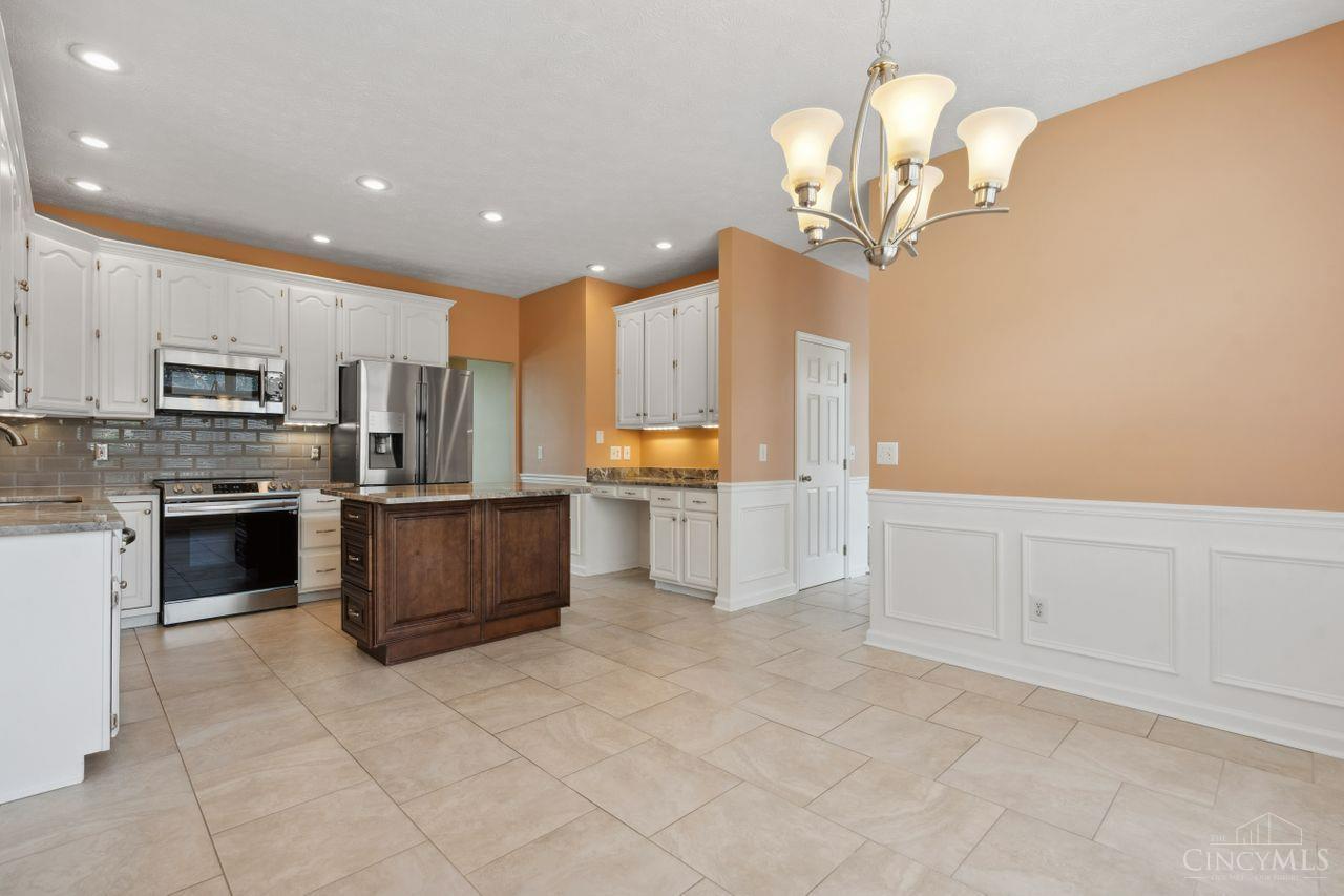 5 Artesian Court, Springboro, Ohio image 13