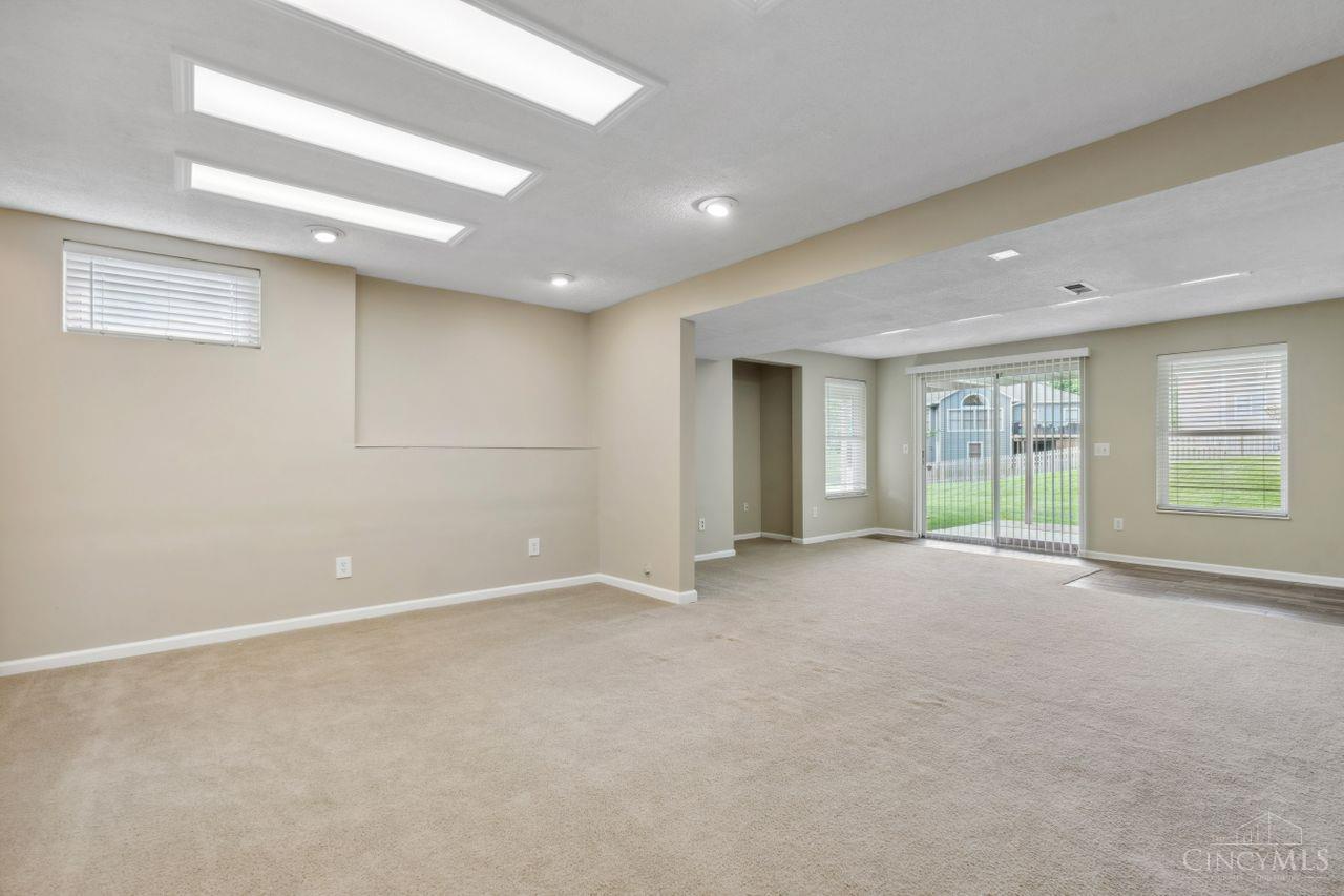 5 Artesian Court, Springboro, Ohio image 22