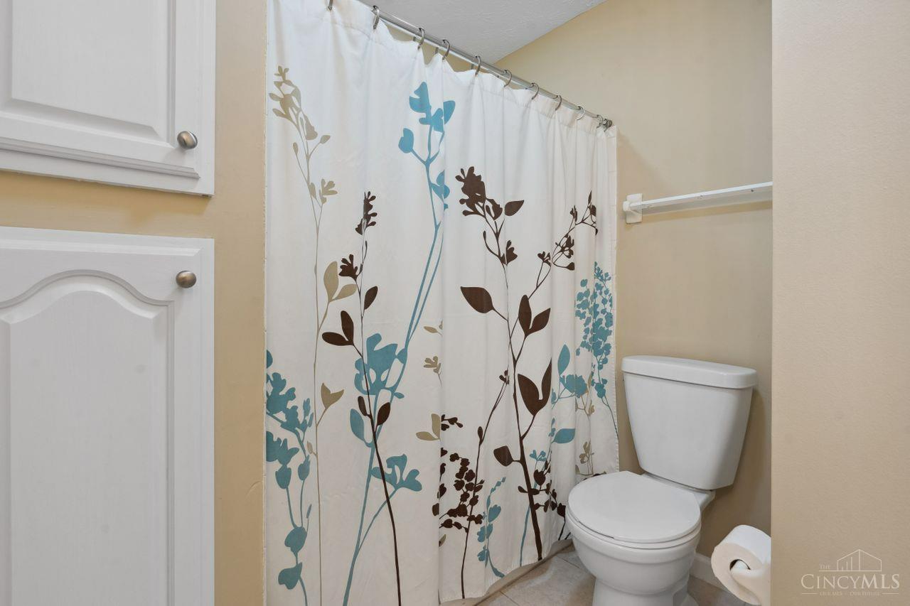 5 Artesian Court, Springboro, Ohio image 41