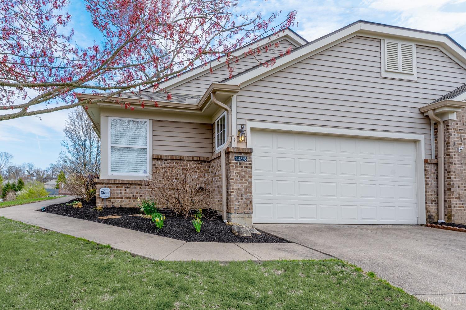 2498 Walnutview Court, Cincinnati, Ohio image 3