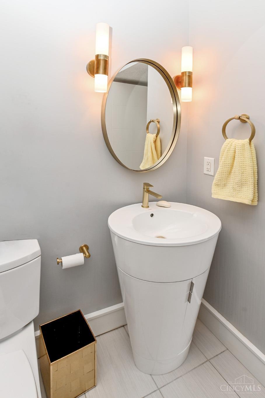 2498 Walnutview Court, Cincinnati, Ohio image 30