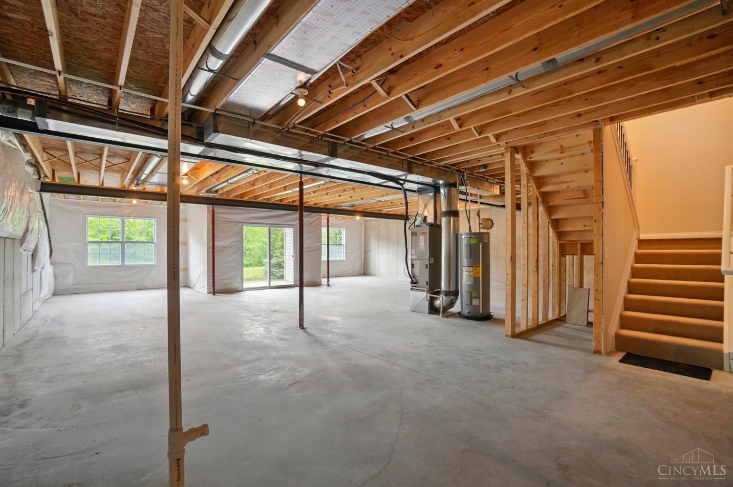 1018 Horseshoe Falls Drive, Lebanon, Ohio image 41