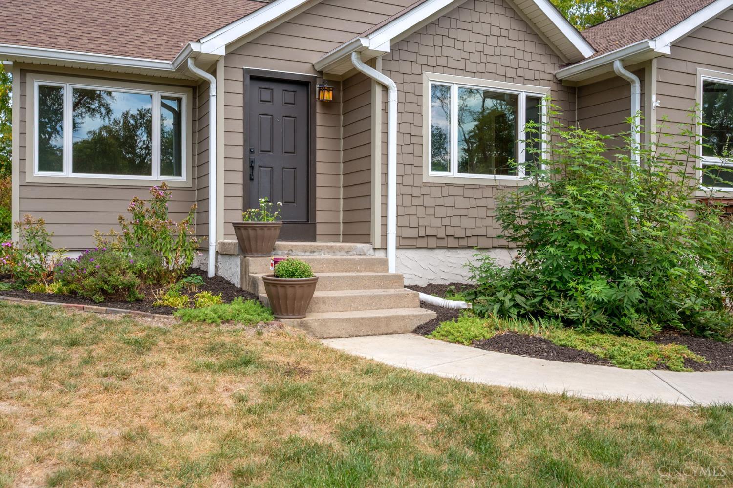 1306 W Loveland Avenue