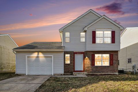 Photo of 939 Venetian Terrace, Cincinnati, OH 45224 (MLS # 1867234)