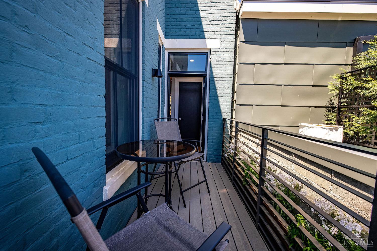 131 W Fifteenth Street 4B