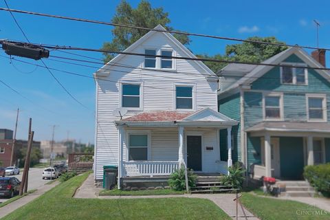 Photo of 1600 Brewster Avenue, Cincinnati, OH 45207 (MLS # 1856918)