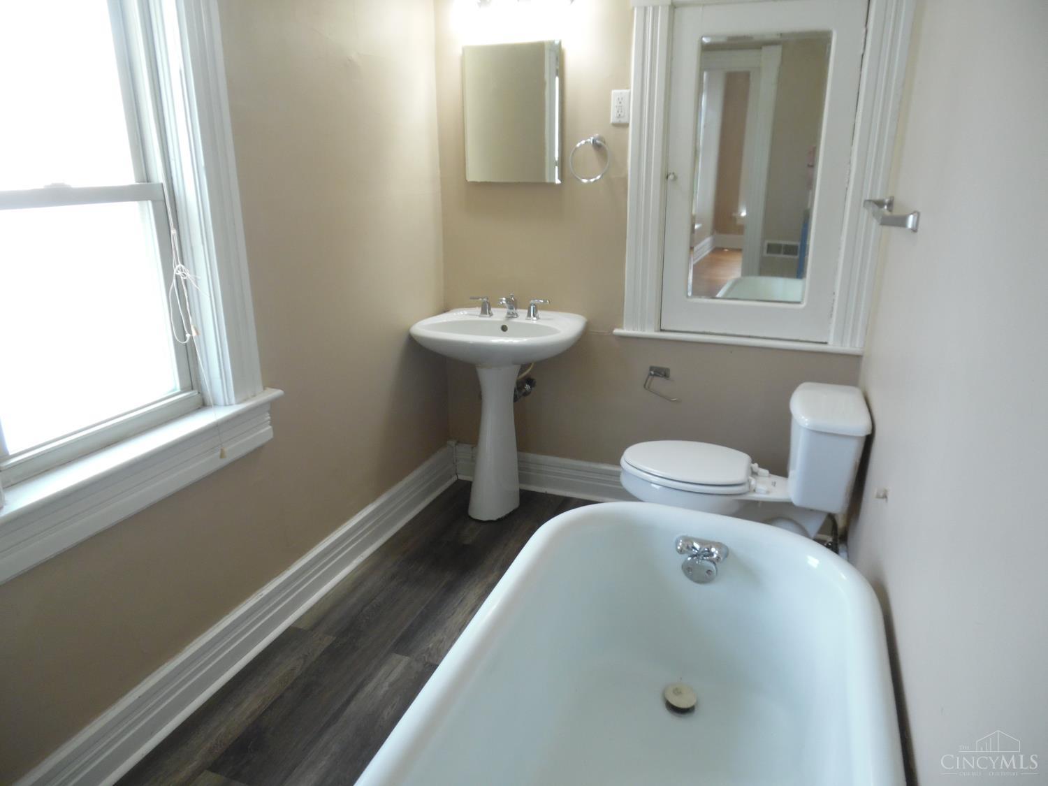 241 Yankee Road, Middletown, Ohio image 31