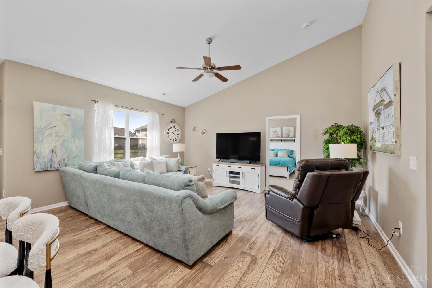 537 Hafton Court