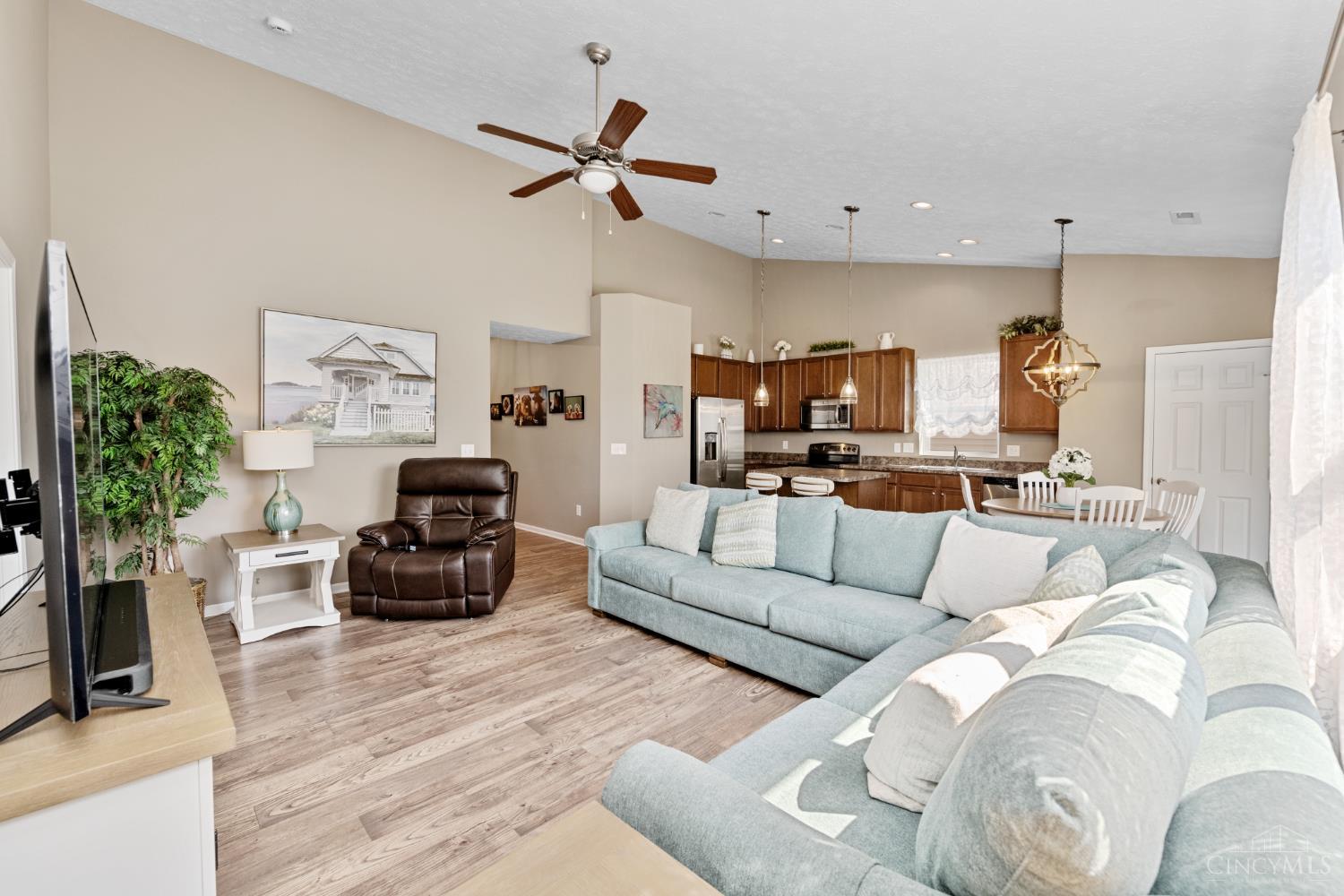 537 Hafton Court