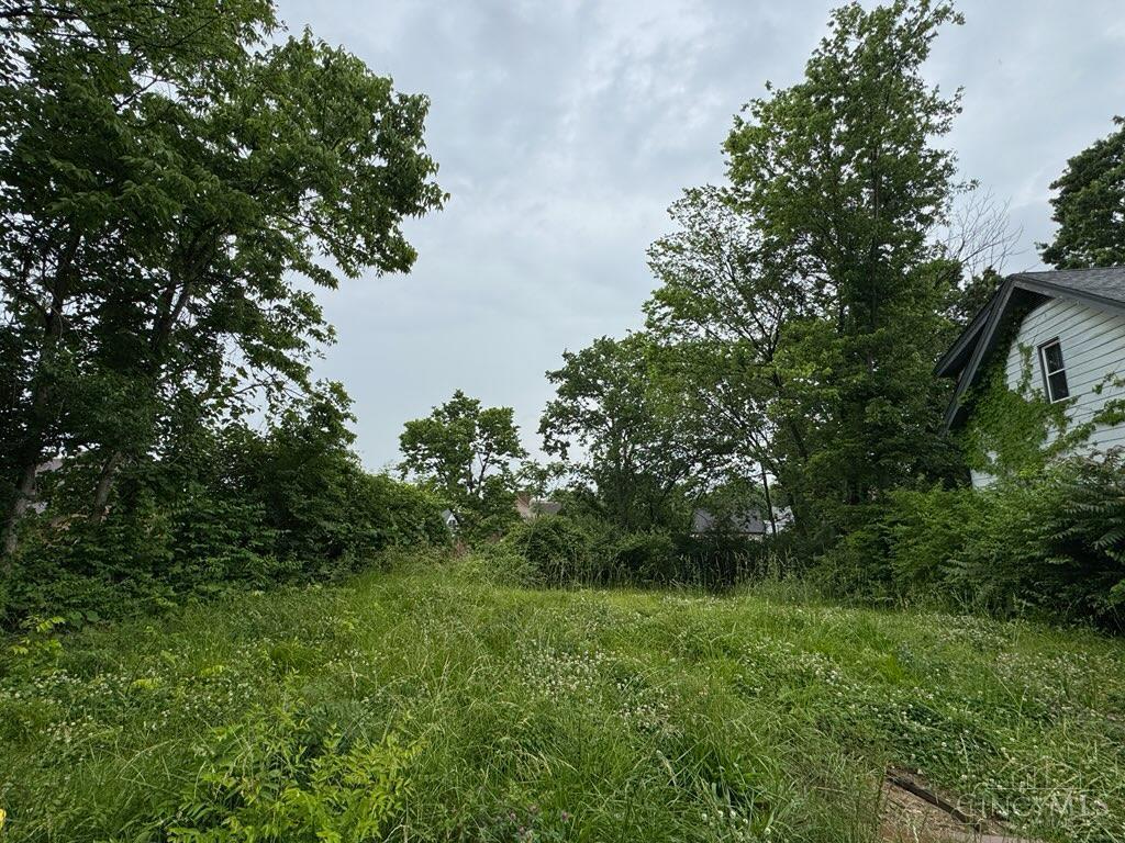 3590 Eden Avenue, Cincinnati, Ohio image 1