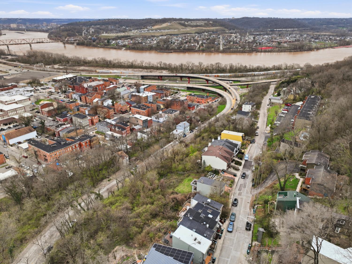 2456 Maryland Avenue