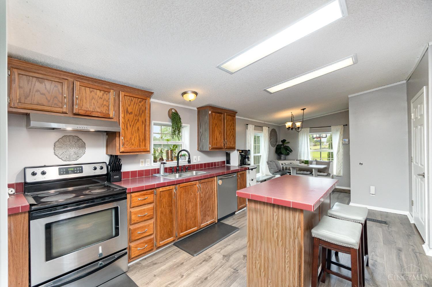 305 Meadow View Lane, Liberty Twp, Ohio image 10