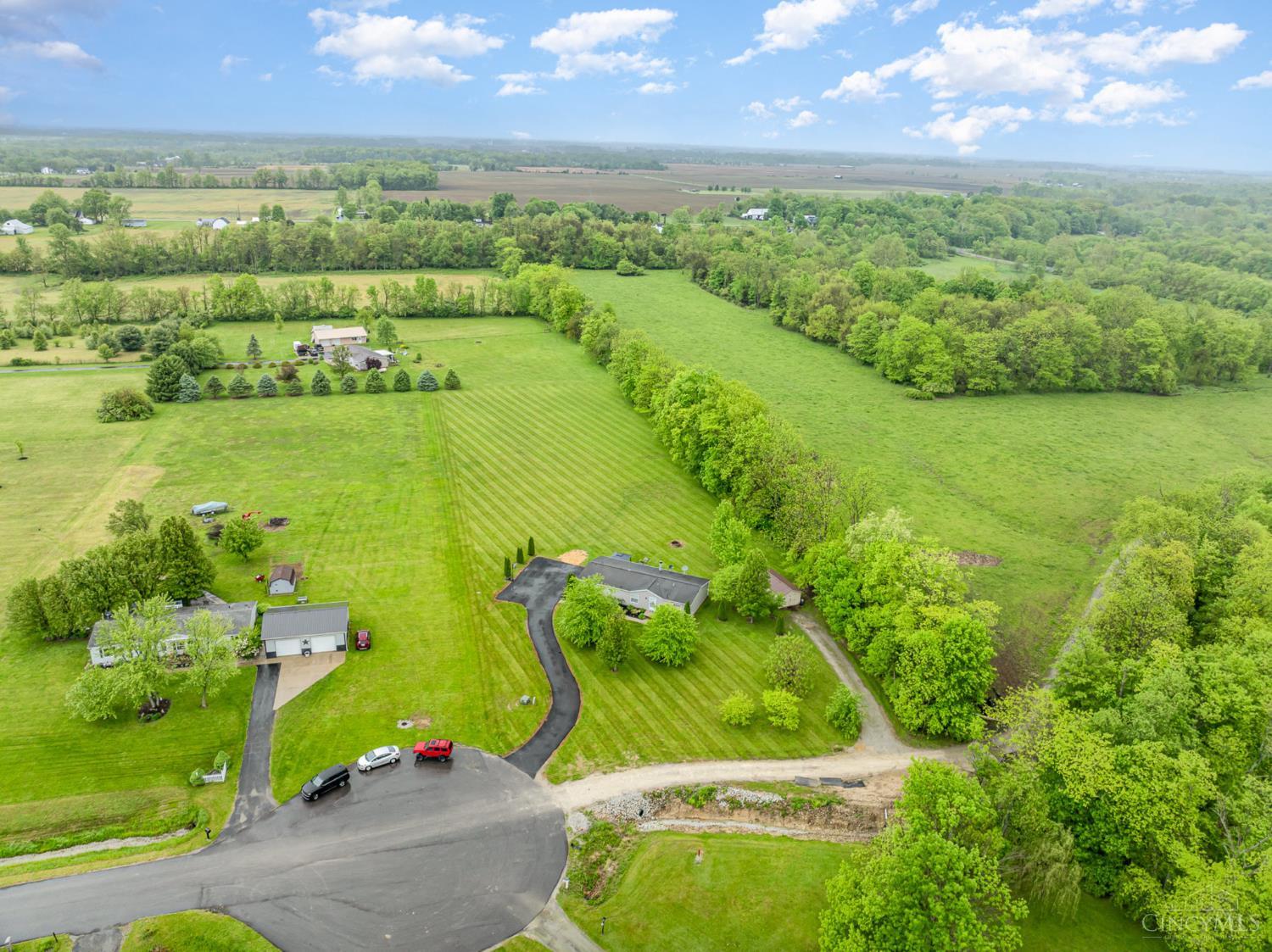 305 Meadow View Lane, Liberty Twp, Ohio image 26