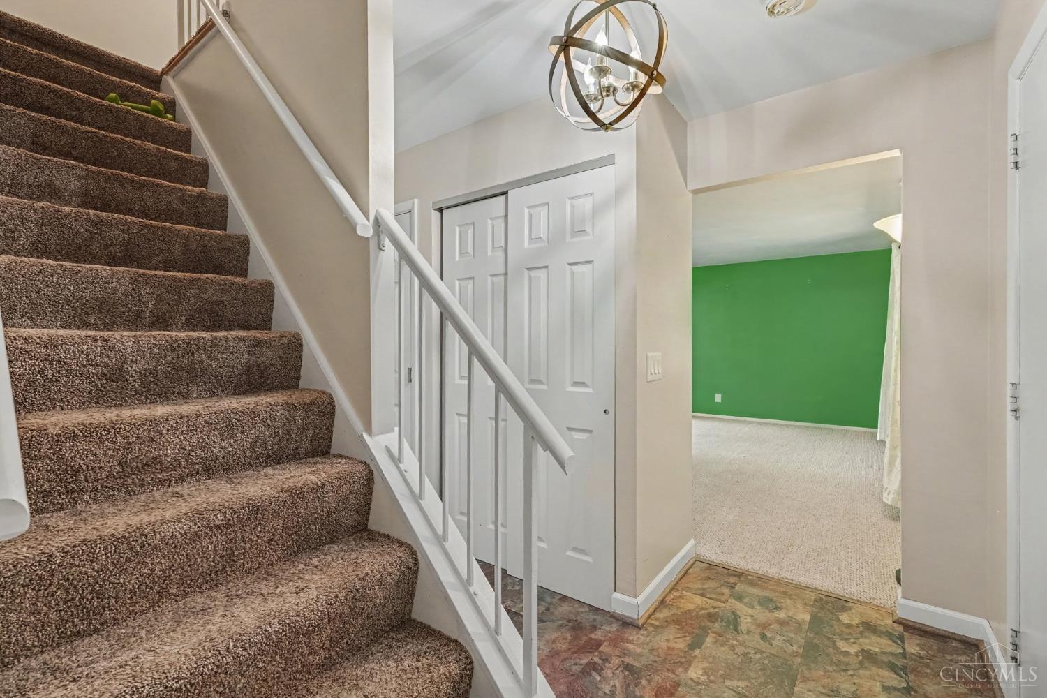 8356 Ashhollow Drive