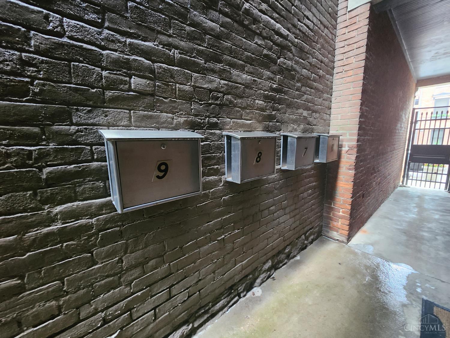 1422 Race Street #7, Cincinnati, Ohio image 3