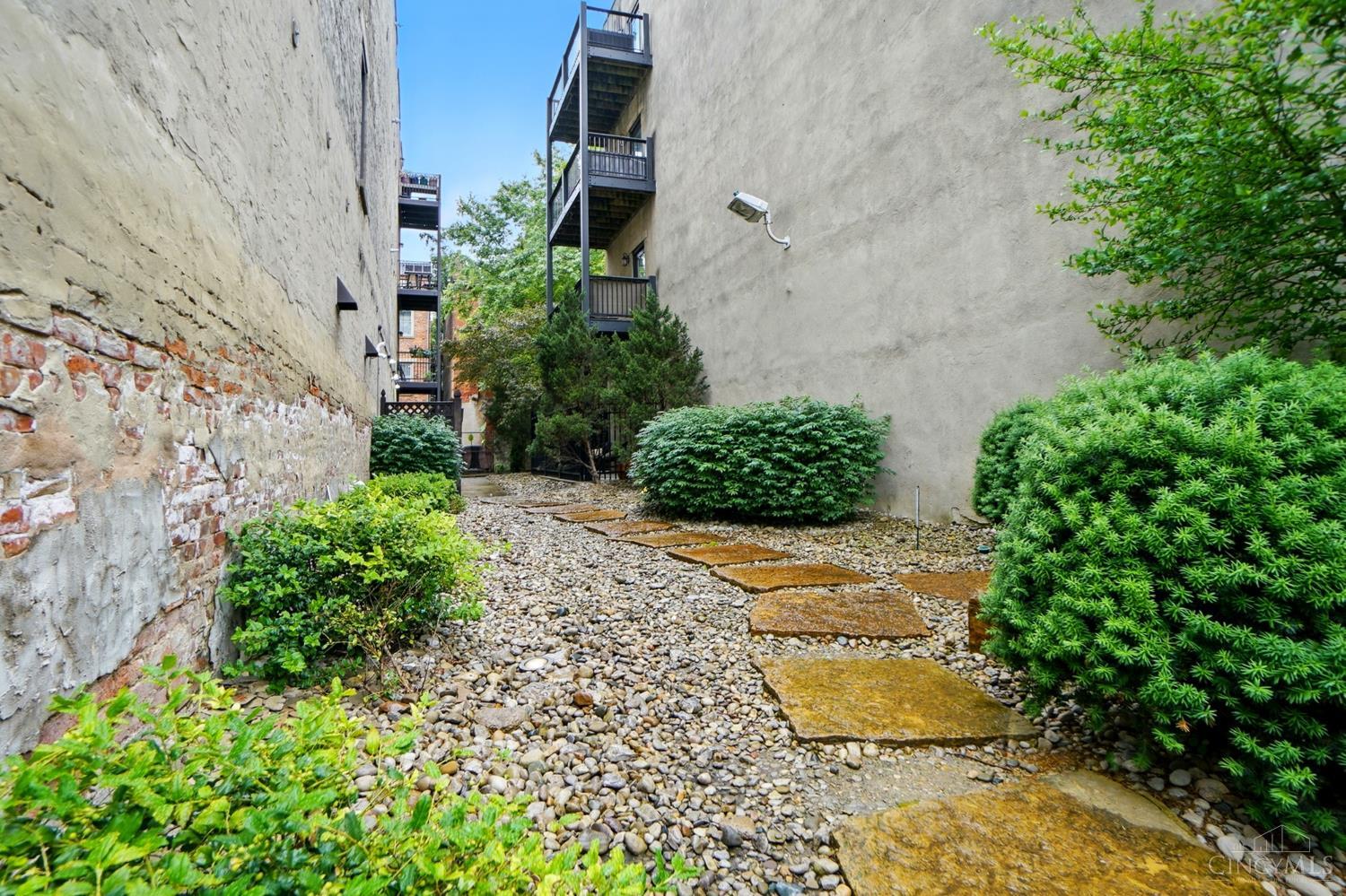 1422 Race Street #7, Cincinnati, Ohio image 31
