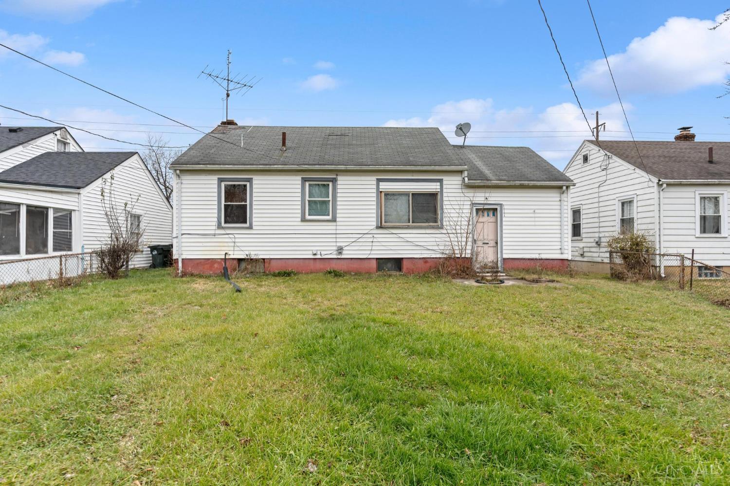 3648 W Siebenthaler Avenue