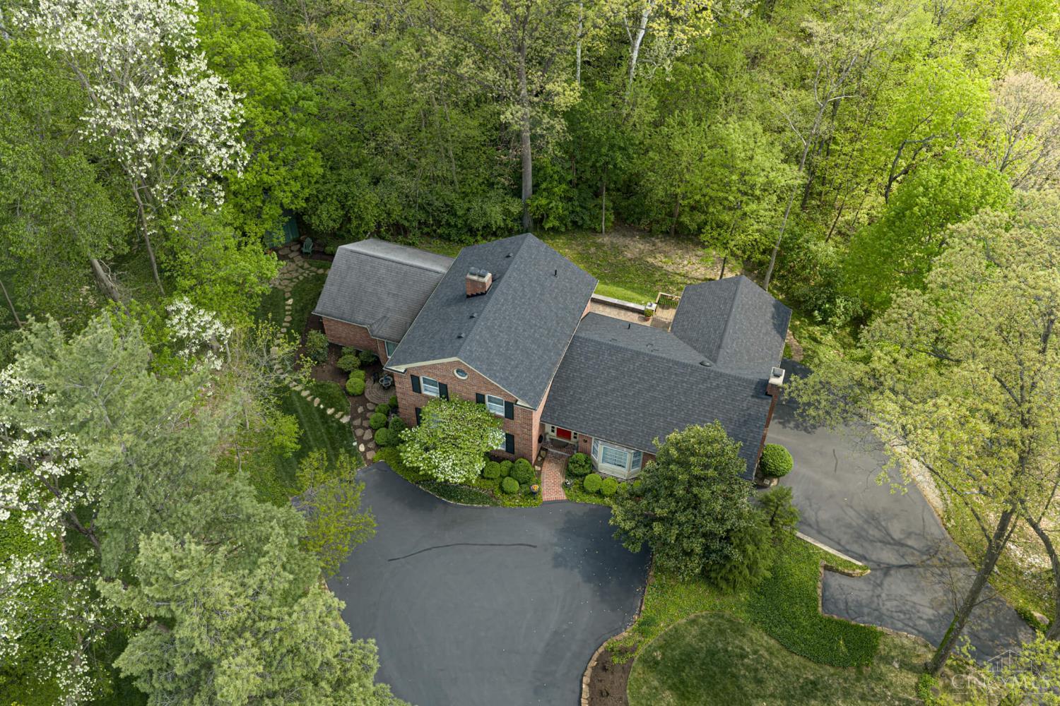 520 Curryer Road
