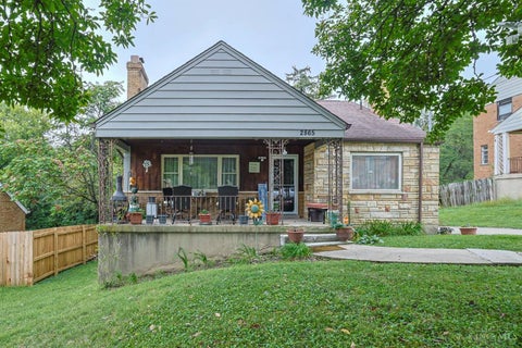 Homes For Sale - 2865 Lafeuille Avenue<br/> Cincinnati, OH 45211