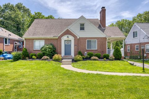 Homes For Sale - 1554 Brandon Avenue<br/> Hamilton County, Cincinnati, OH 45230