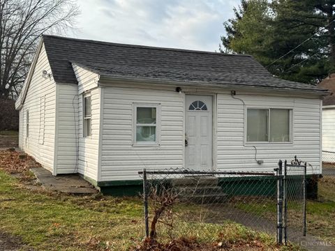 Photo of 51 Woodrow Street, St Clair Township, OH 45013 (MLS # 1865776)