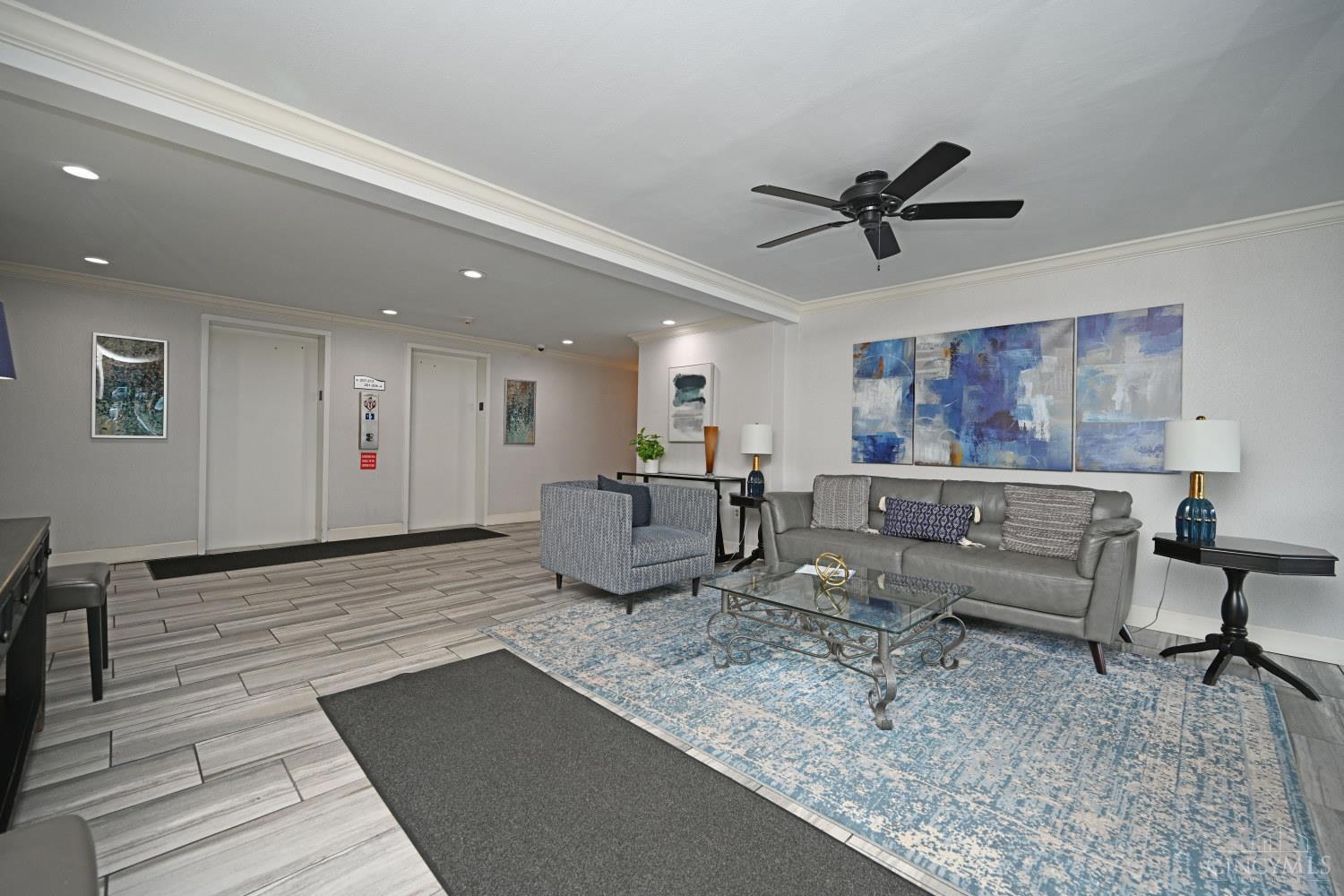 1815 Wm H Taft Road 202