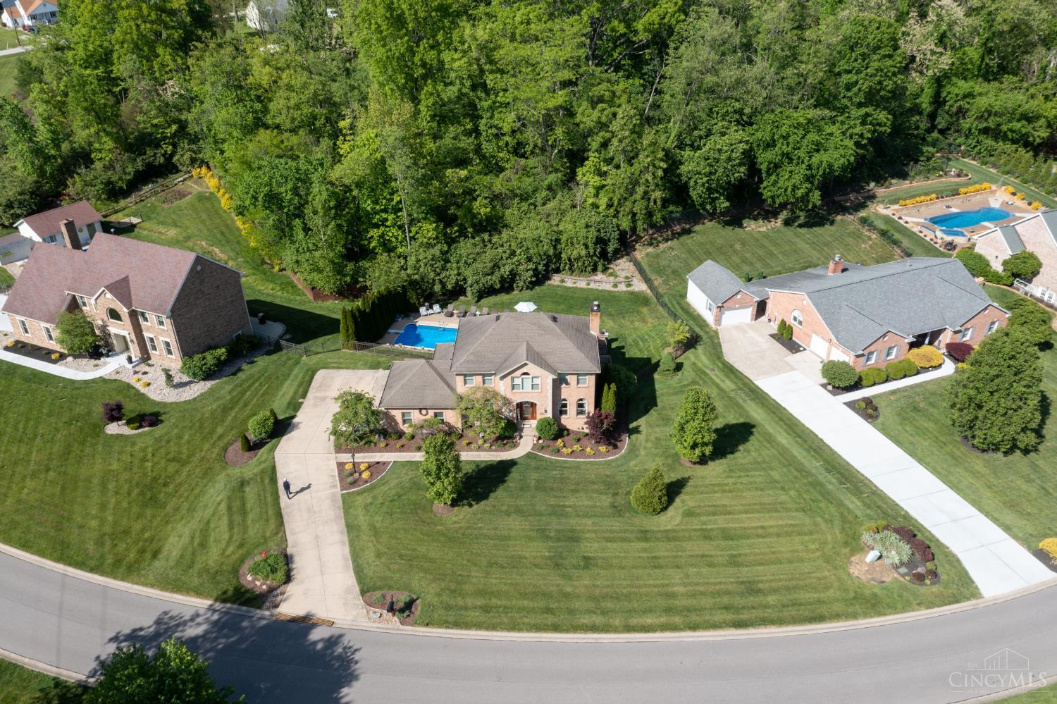 942 Country Club Drive