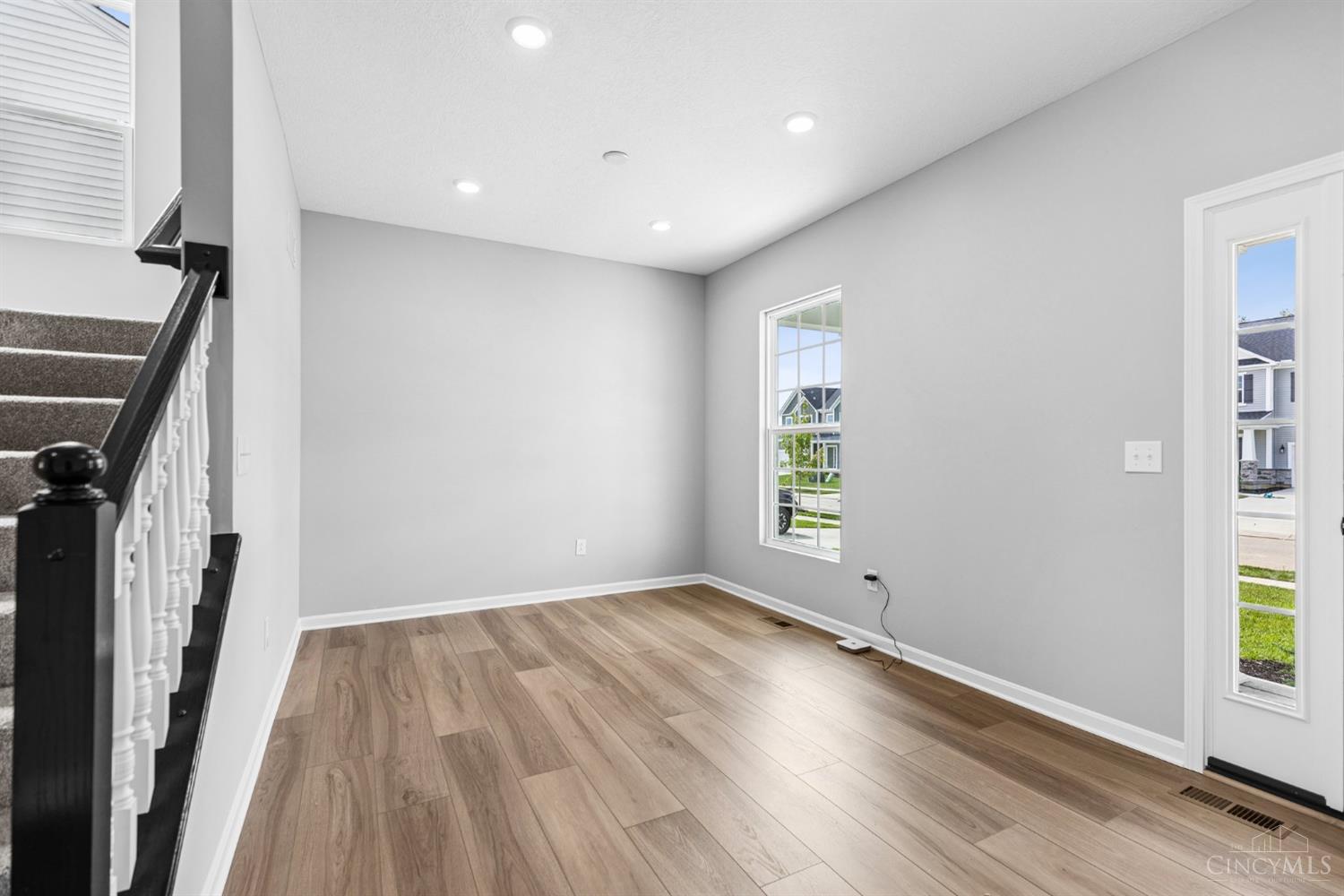 1515 Acadia Drive 42