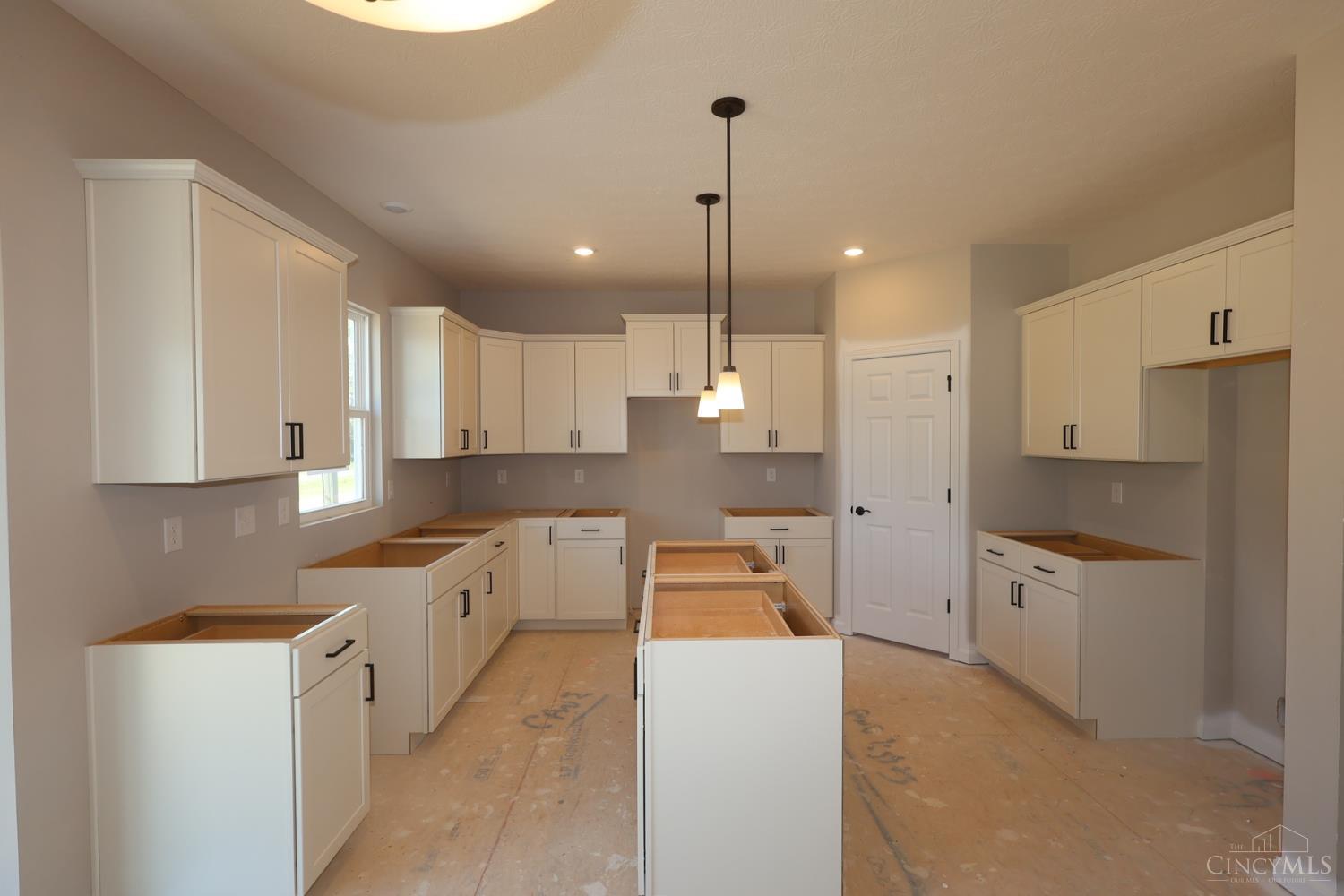 1515 Acadia Drive 42