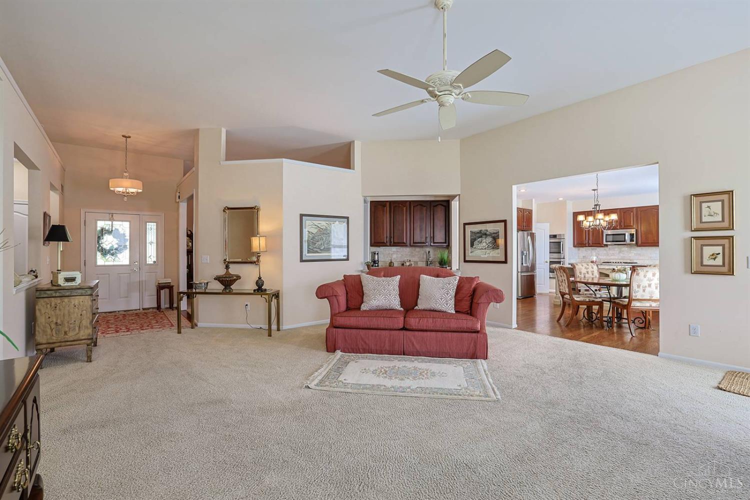 6020 Golf Club Lane