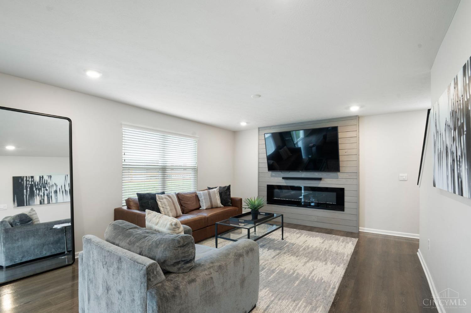 2481 Crosley Meadow Mdw, Colerain Twp, Ohio image 10