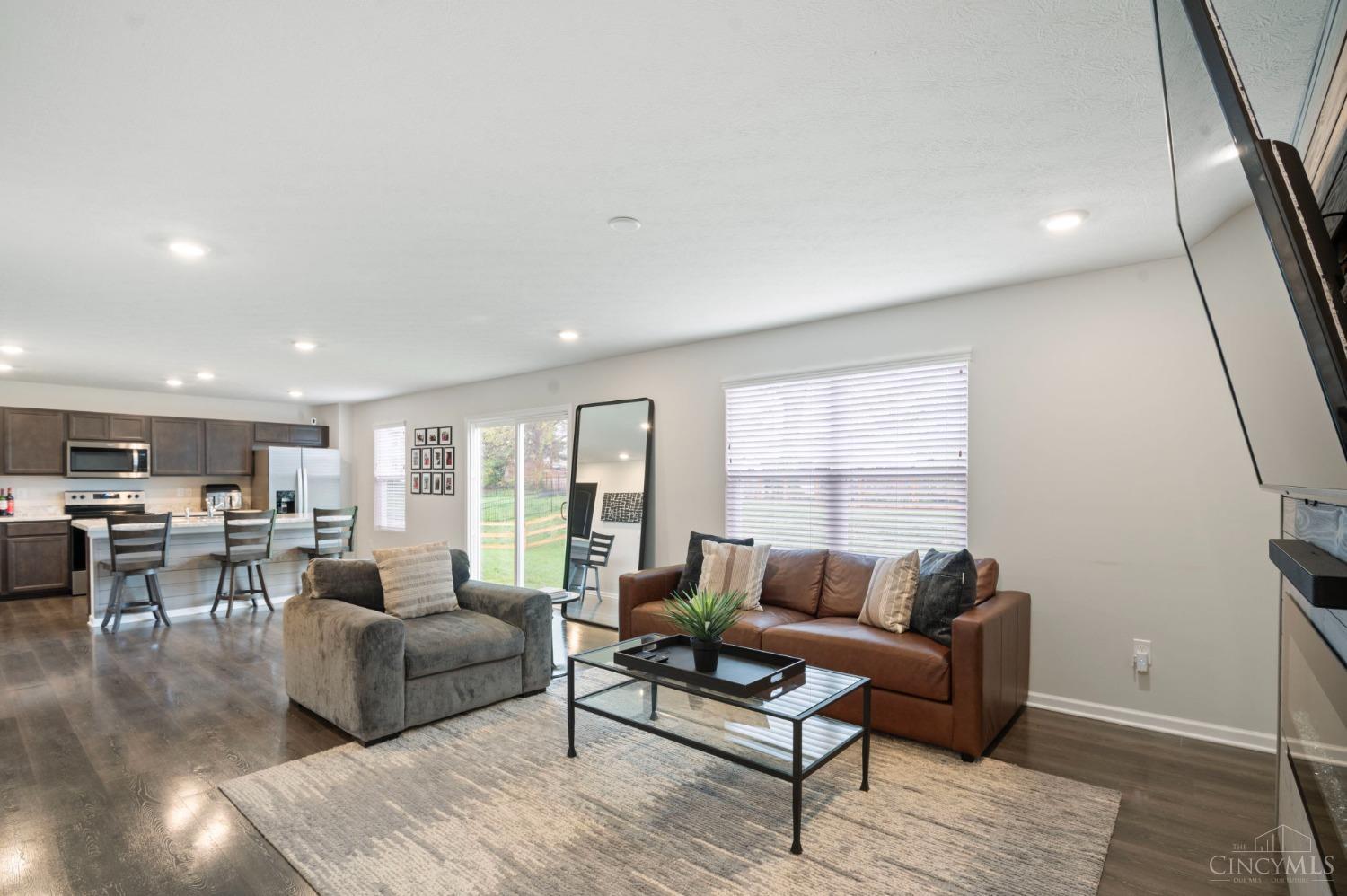 2481 Crosley Meadow Mdw, Colerain Twp, Ohio image 9