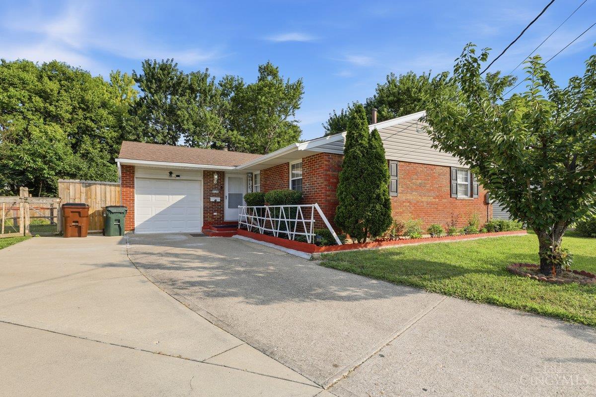 2536 Sudbury Drive