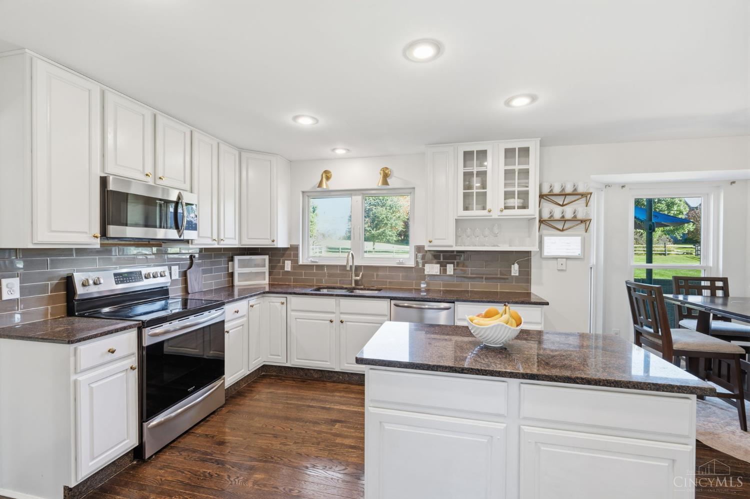 5018 Midfield Road