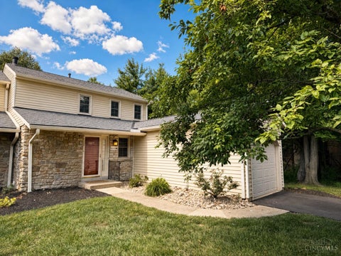 Condo For Sale - 10875 Fallsington Court<br/> Blue Ash, OH 45242