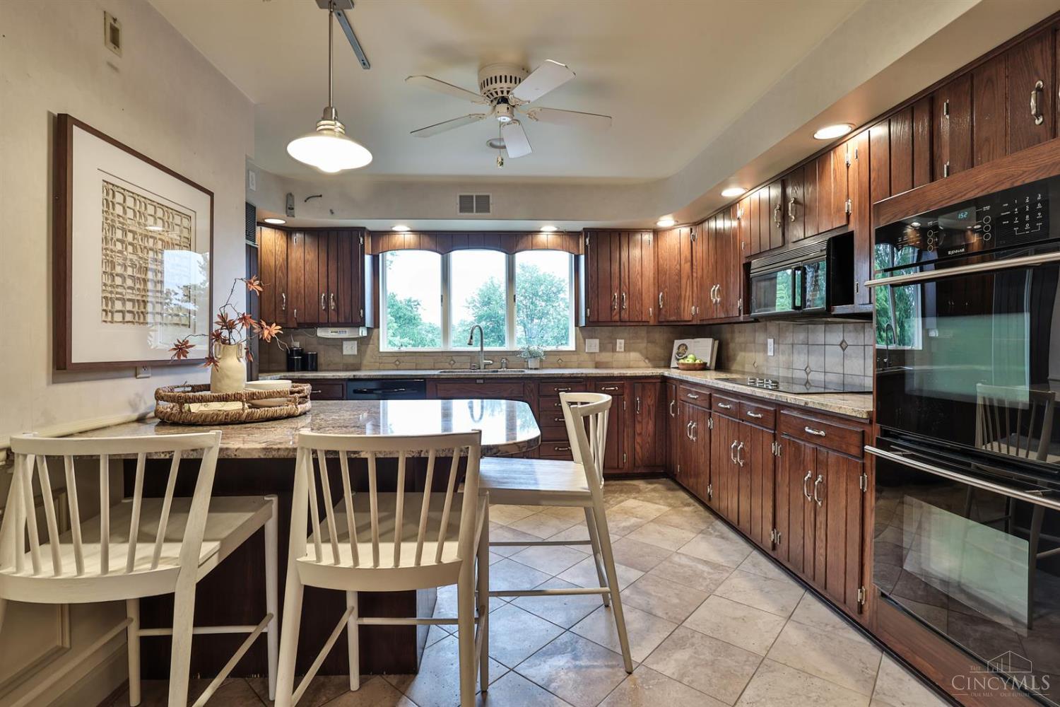 6152 Springdale Road, Colerain Twp, Ohio image 17