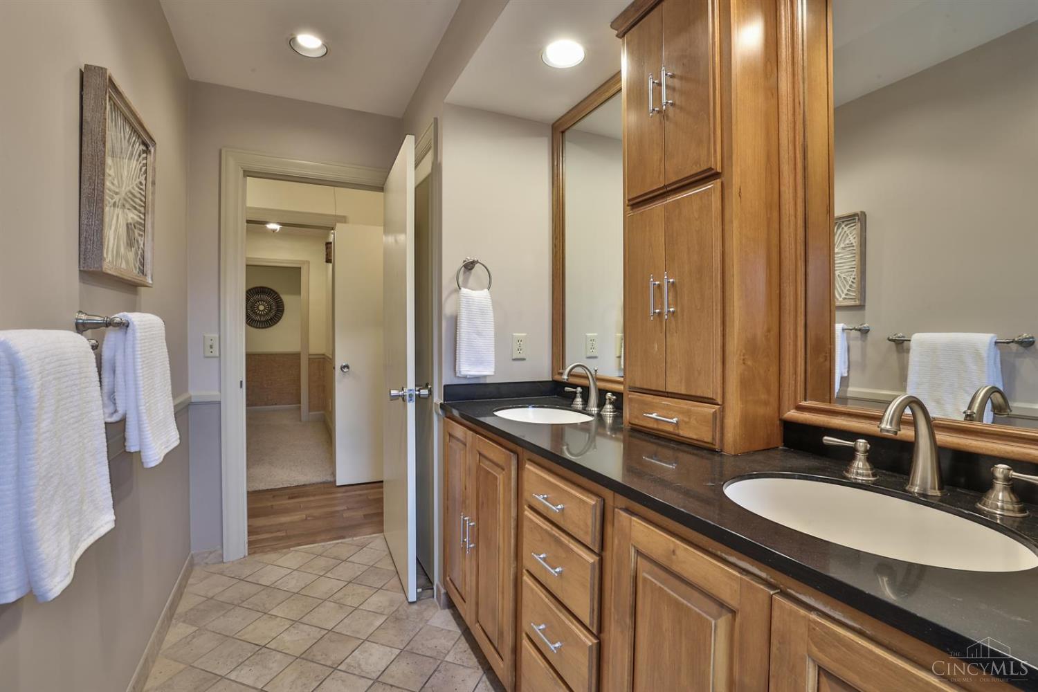 6152 Springdale Road, Colerain Twp, Ohio image 30