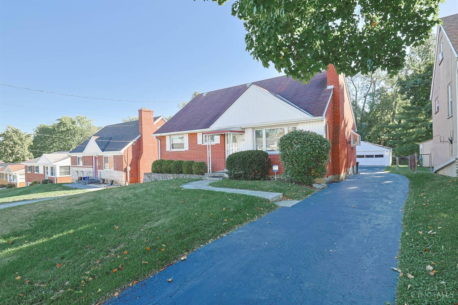 1190 Thurnridge Drive