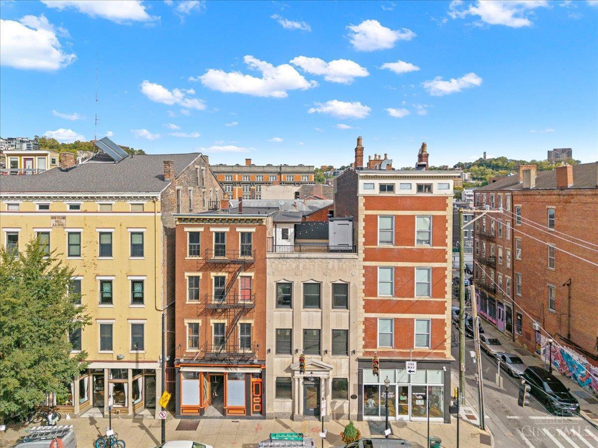 1302 Main Street